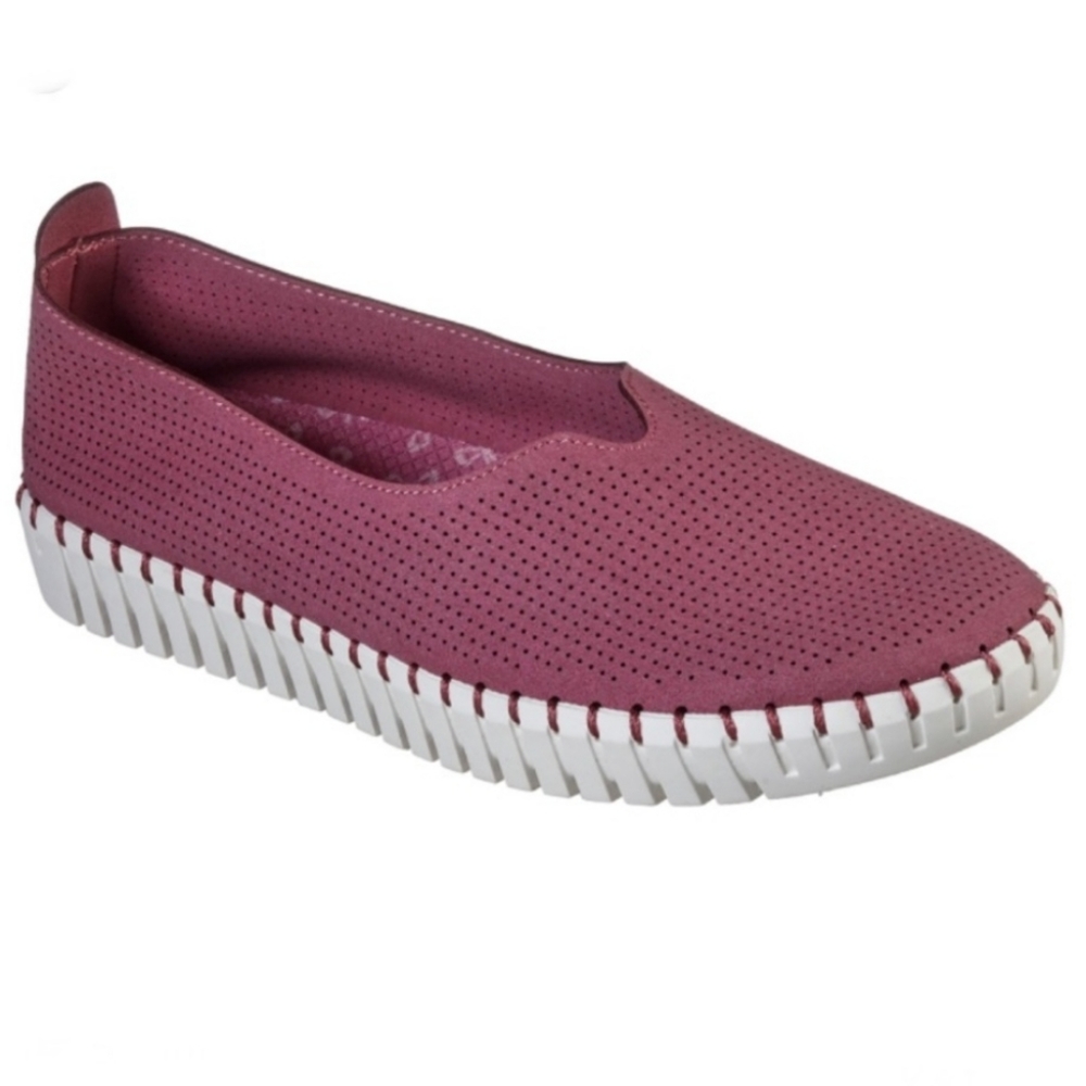 NWOB Skechers Sepulveda Blvd Let's Hang Slip-On Sneaker